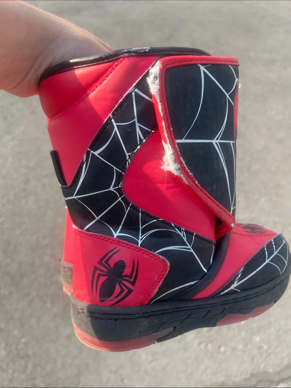 Spiderman official themed